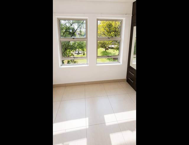 2 BEDROOM TOWNHOUSE FOR SALE IN VAALPARK